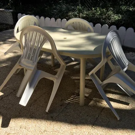 Les Pins Ensoleilles *