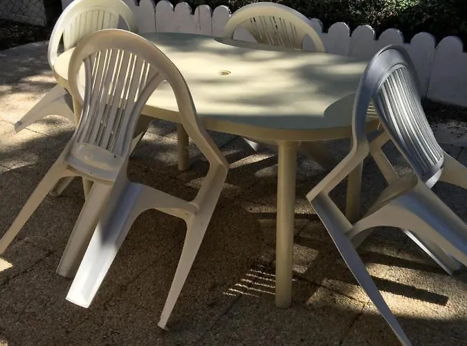 Les Pins Ensoleilles *