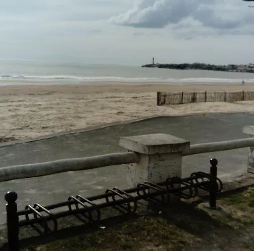 Apartment Les Pins Ensoleilles